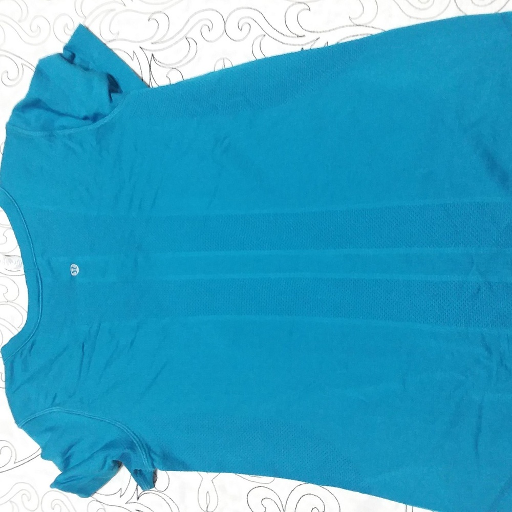 Lululemon Swiftly Breeze